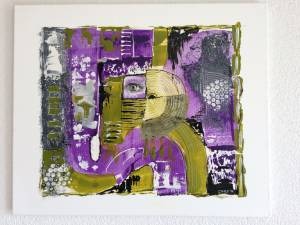 Bild gemalt von Christina Rösli. Es ist ein abstraktes violett-gelb-graues Bild mit diversen Objekten und Augen.